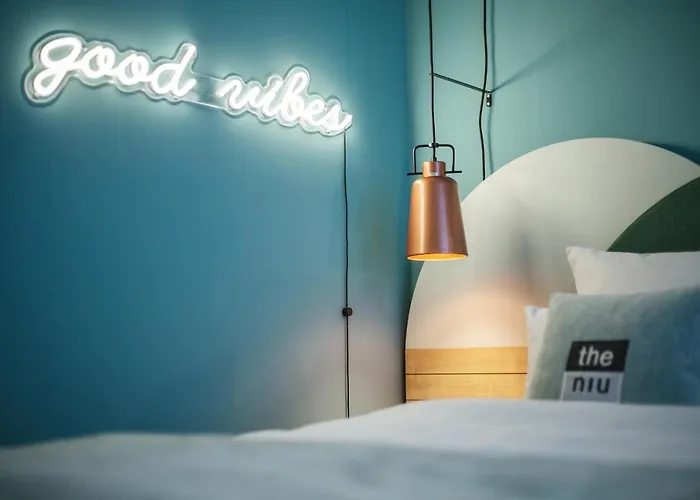 - The Niu, Cure By Ihg 3*