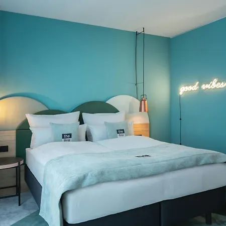 - The Niu, Cure By Ihg 3*