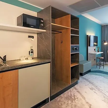 - The Niu, Cure By Ihg Erlangen