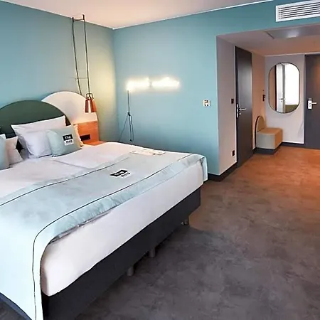 - The Niu, Cure By Ihg